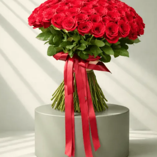 Red Roses Hand tied Day