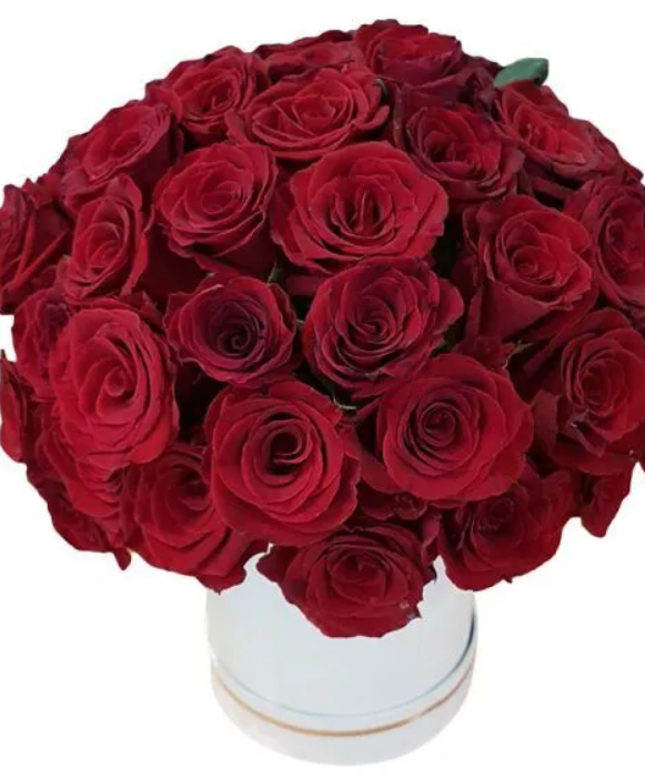 Red Roses Hat Box